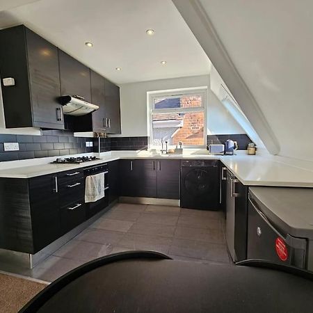 2 Bedroom Flat In Camden 伦敦 外观 照片